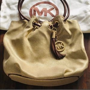 Michael Kors Mesh Hobo gold bag